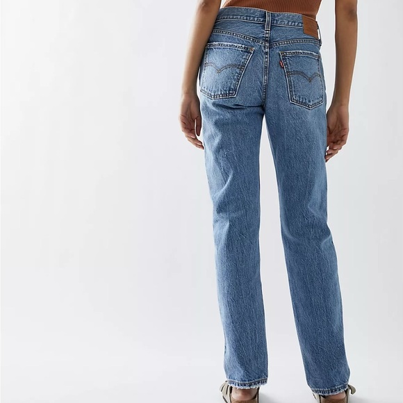 Levi’s Middy Straight Jean - Picture 2 of 4
